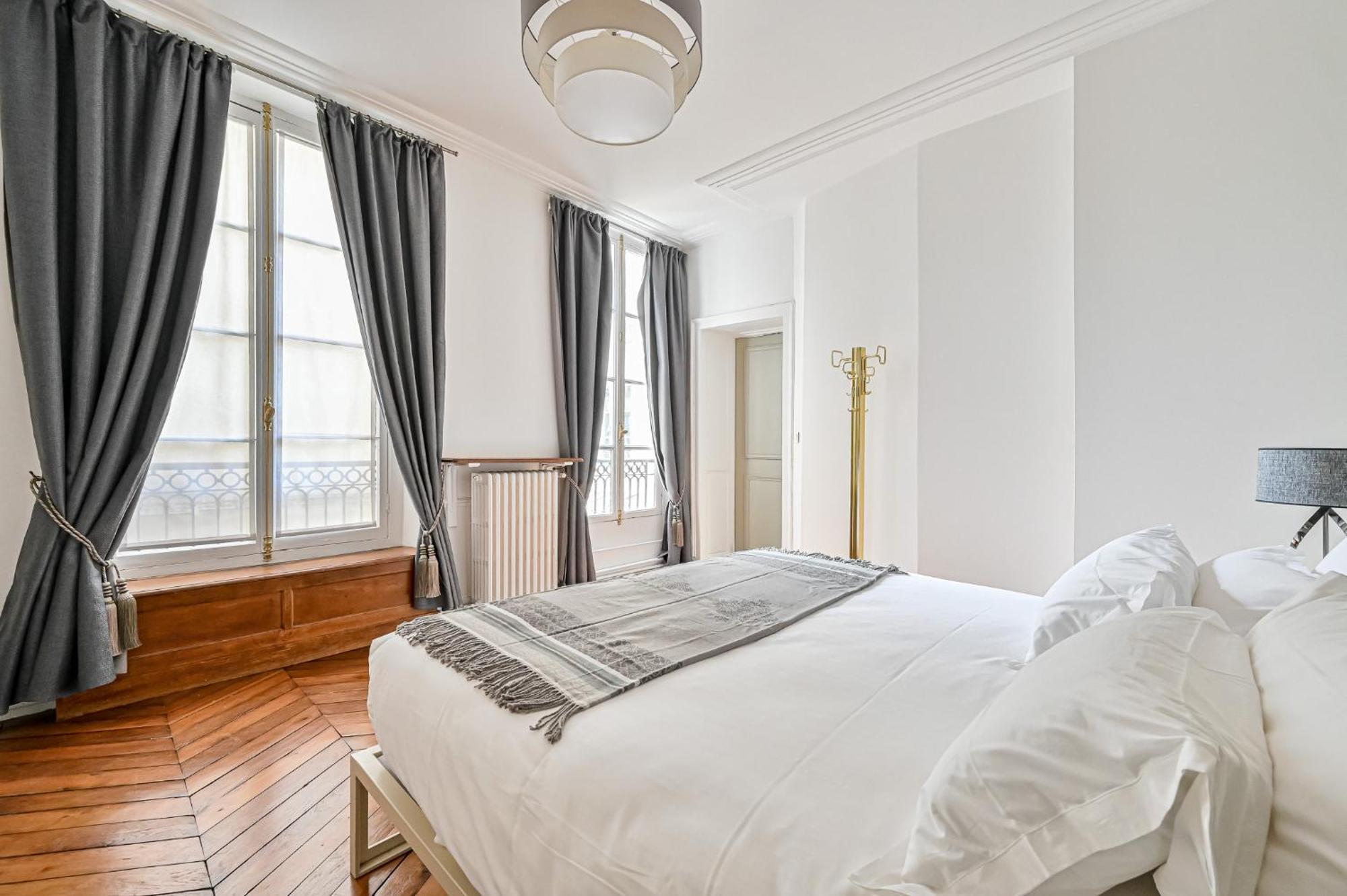 Appartement De Luxe - Assemblee Nationale Parigi Esterno foto